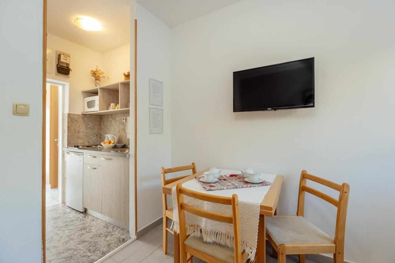 Apartmani Vico تْشيرسيك نوفي المظهر الخارجي الصورة